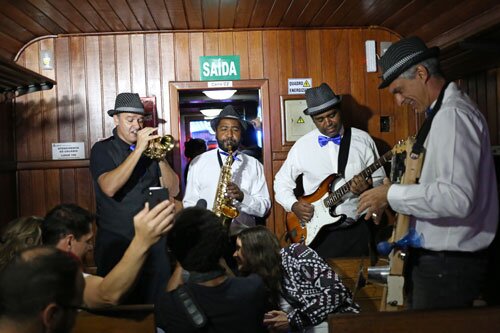 Edição do Trem da Vale Jazz reuniu 450 pessoas em setembro no passeio noturno entre Mariana e Ouro Preto